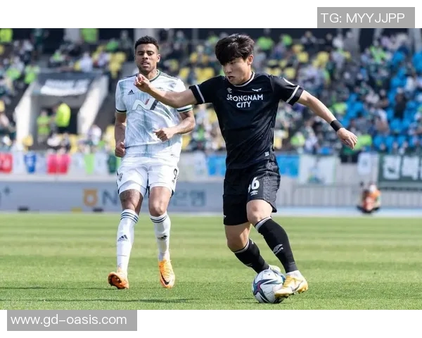 仁川现代制铁迎战水原实力对决期待精彩赛事展现球队风采