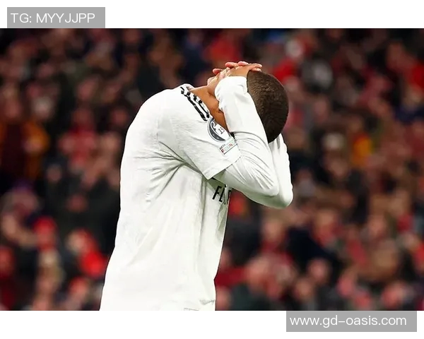 姆巴佩欧冠夜三球成英雄赛后言辞引发未来去向猜测